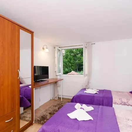 Luciana Residence- Five Bedroom With Two Pools And Center Daire