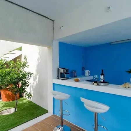 Luciana Residence- Five Bedroom With Two Pools And Center شقة Buici (Dalmatia)
