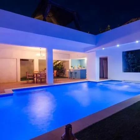 شقة Luciana Residence- Five Bedroom With Two Pools And Center *